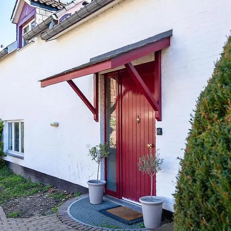 Lovely Detached House Het Koetshuis Villa