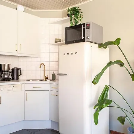 Lovely Detached House Het Koetshuis Villa